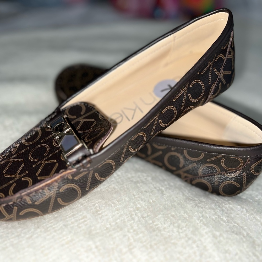 New - Picture 3 of 3